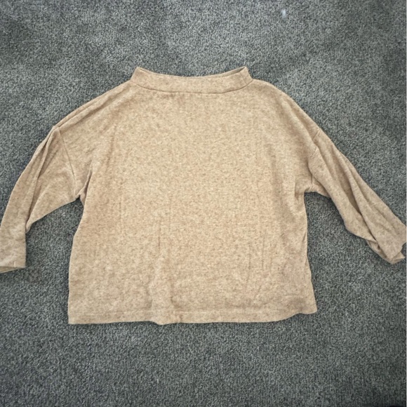 Ann Taylor Tan Long Sleeve Sweater - Picture 3 of 4